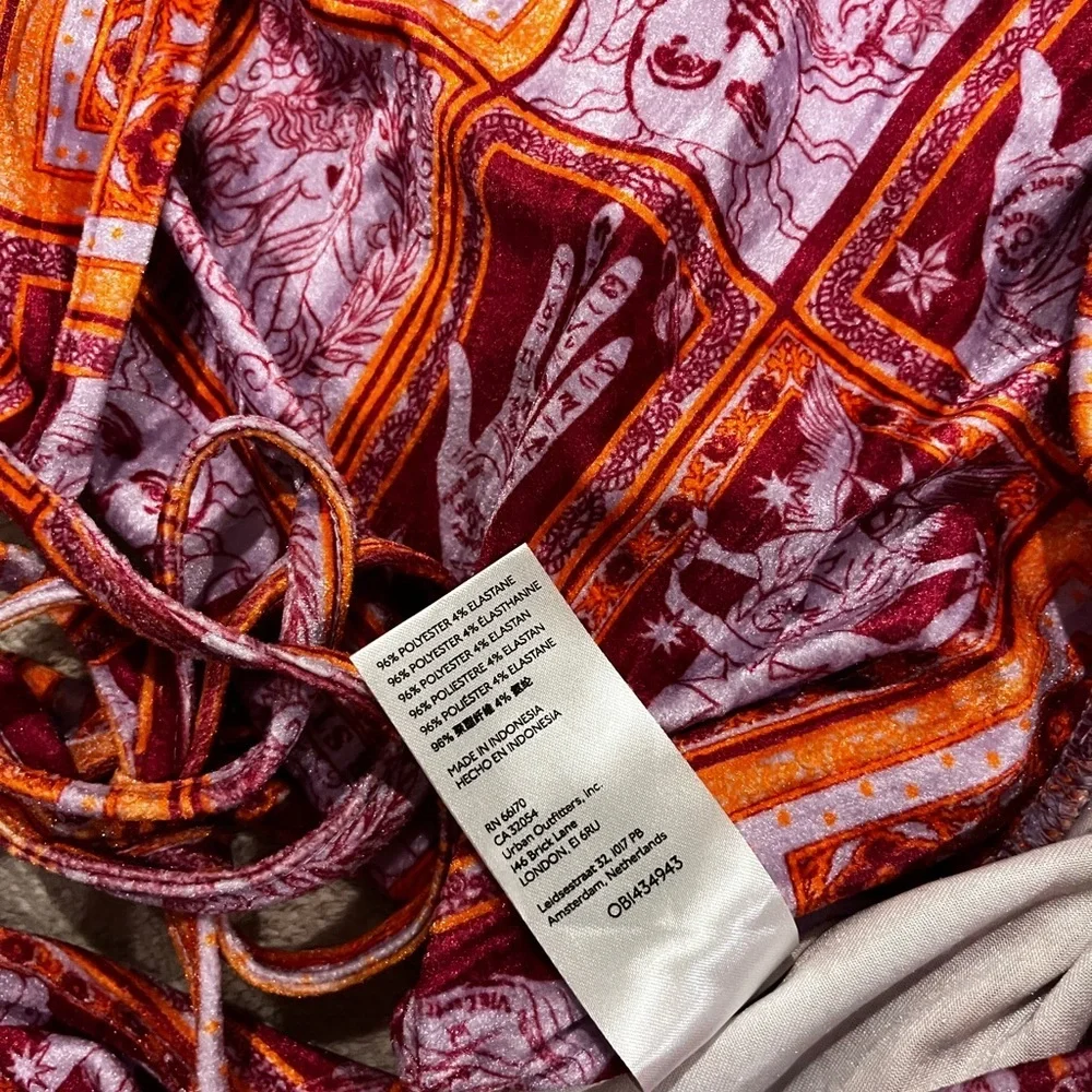 Urban Outfitters UO Florentina Stampa Wrap Top M Tarot Card Top - Picture 5 of 6